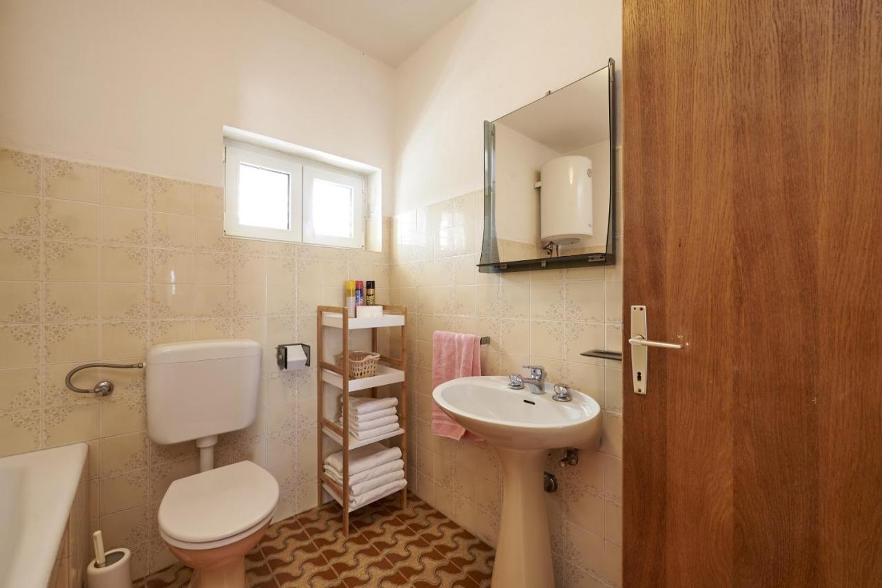 Apartments By The Sea Slatine, Ciovo - 15504 Exterior photo