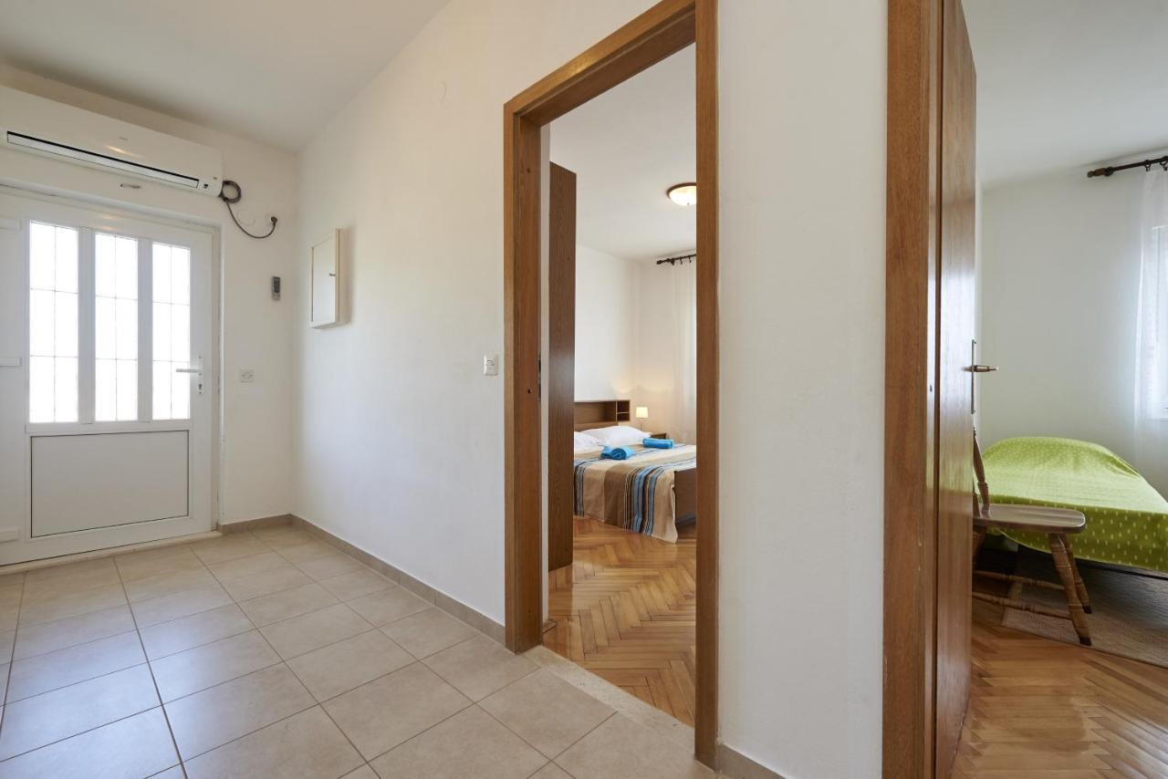 Apartments By The Sea Slatine, Ciovo - 15504 Exterior photo