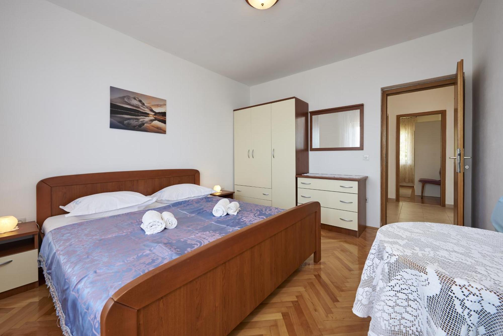 Apartments By The Sea Slatine, Ciovo - 15504 Room photo