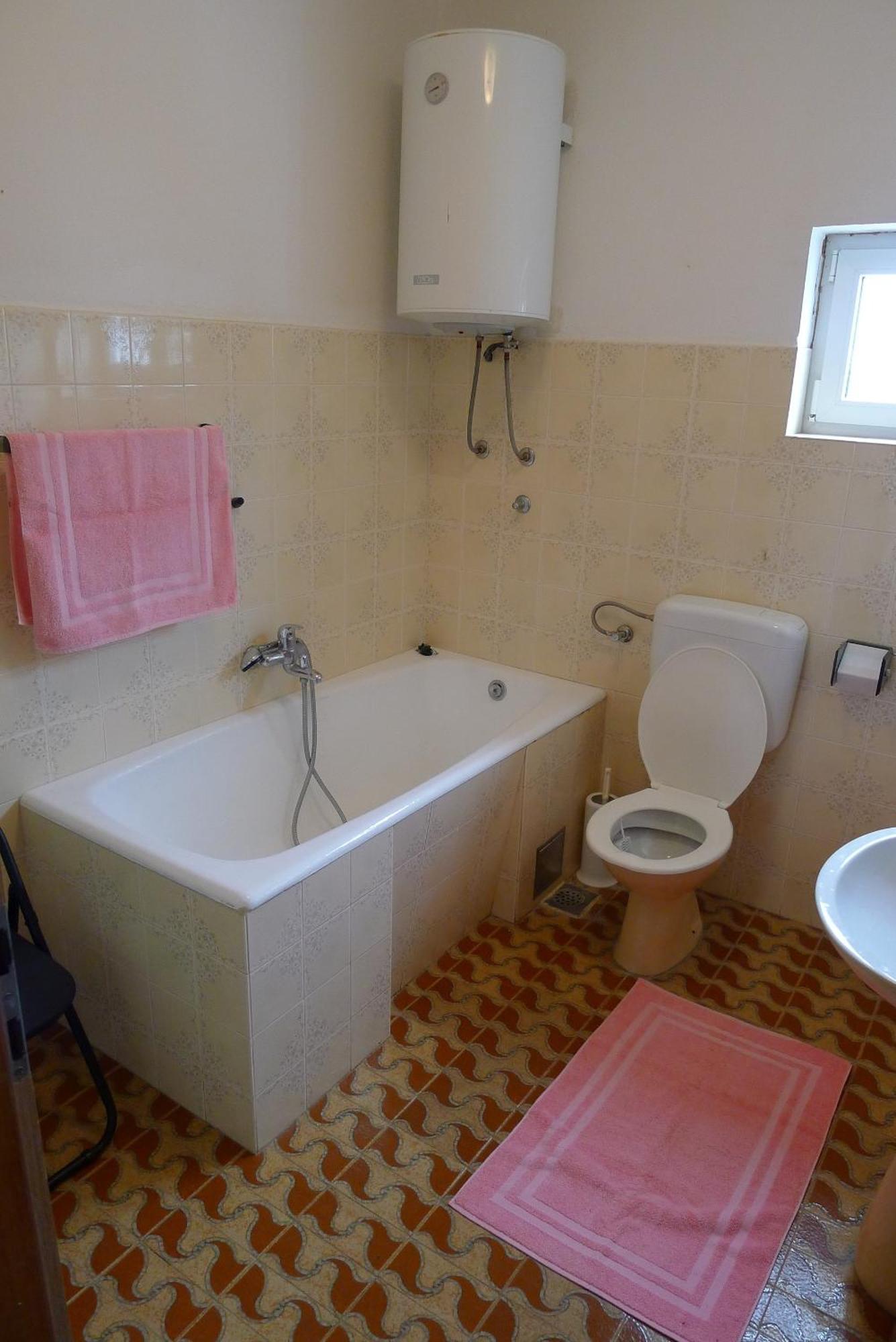 Apartments By The Sea Slatine, Ciovo - 15504 Room photo
